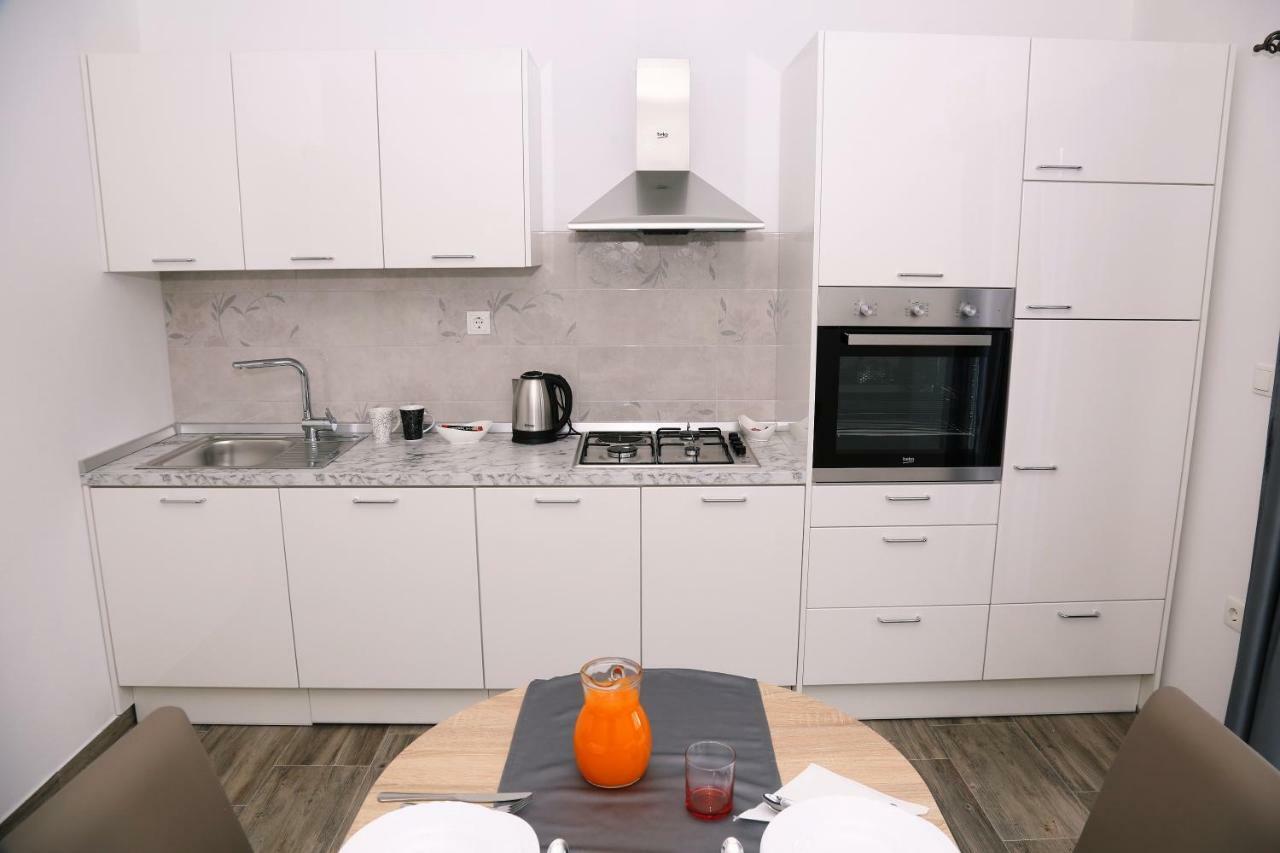 Apartments Tonia Br. 1 زافالاتيكا المظهر الخارجي الصورة